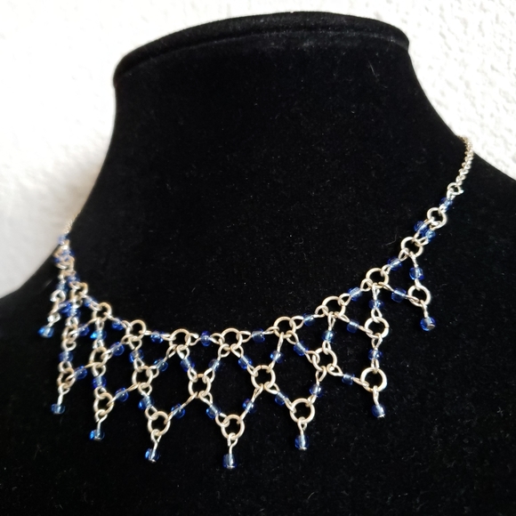 Dainty Blue 90s Choker Unlisted Necklace- 19 - Picture 3 of 11